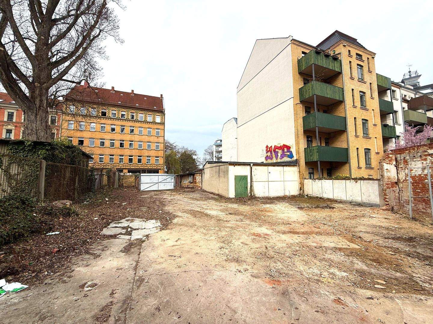 Großzügiges Grundstück für Ihre Ideen