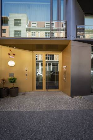 Preisgekrönte Architektur in Berliner Top-Lage. Exklusives Apartment im "Lux 83" zu verkaufen. – 10117 Berlin – Vorschaubild 2