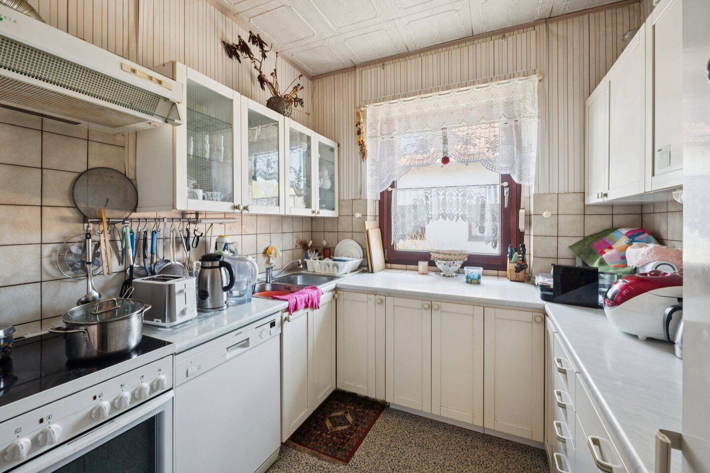 Gemütliches Einfamilienhaus mit Wohnkeller und Garage – Berlin – Vorschaubild 7