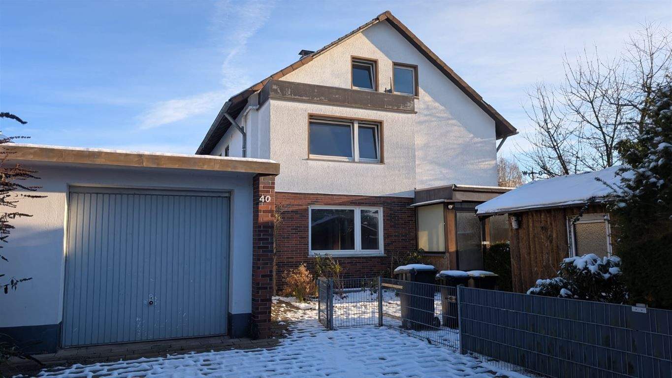 RESERVIERT!! Ihre Vision, Ihr Zuhause - Entkernte Doppelhaushälfte in Bielefeld-Gellershagen – Bielefeld – Bild 1 von 9