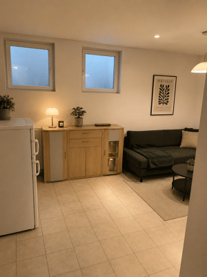 Geräumige Erdgeschosswohnung mit eigener Terrasse und Garten - Ihr neues Zuhause! – 85055 Ingolstadt – Vorschaubild 3