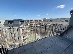 NEU! Große 2-RW mit ca. 63 qm und top Aussattung ** Balkon + EBK und mehr...!