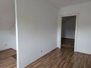 WILLKOMMEN! Top sanierte Singlewohnung! Garten! PKW-Stellplatz – 47259 Duisburg – Vorschaubild 4