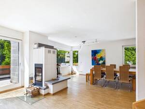 Generationen-Glück mit Gartenblick: lichtdurchflutetes Zweifamilienhaus mit Doppelgarage – 70567 Stuttgart – Vorschaubild 5
