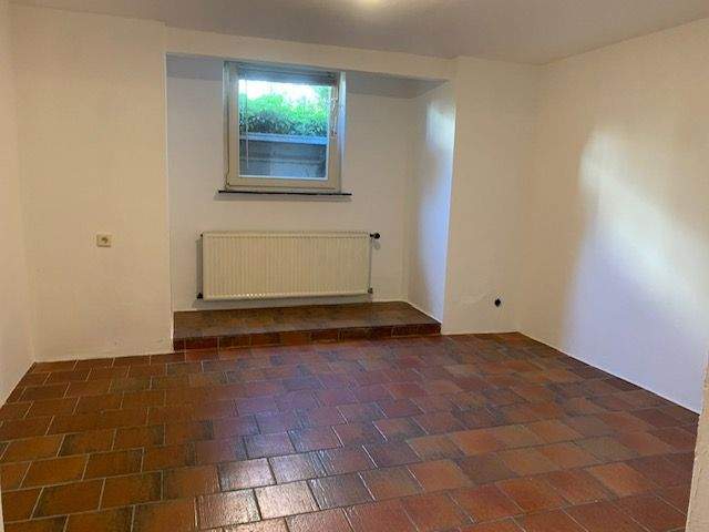 Peterswerder: Souterrain-1-Zimmer-Wohnung! – Bremen – Vorschaubild 2