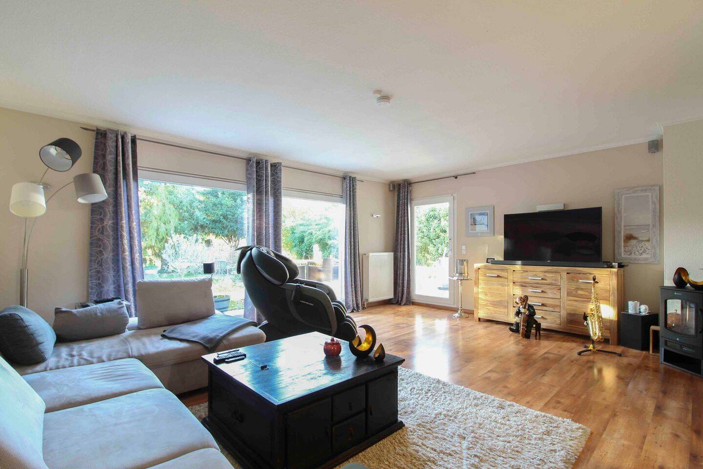 Modernisiertes Einfamilienhaus mit Bungalowcharakter und Ausbaureserve – Ammersbek – Vorschaubild 4