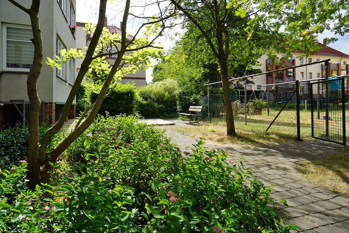 Kaditz: Hochparterre + Wintergarten + EBK mgl.* – 1139 Dresden – Bild 1 von 9