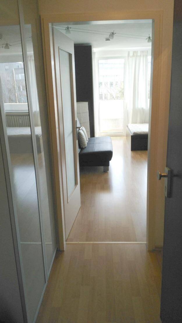 27 m² Studio-Apartment für eine Person zu vermieten Verfügbar ab 1. September – München-Obersendling – München – Vorschaubild 2