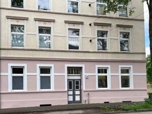 Helle 2-Zimmer-Wohnung mit offener Küche und Einbauküche in Schwerin.