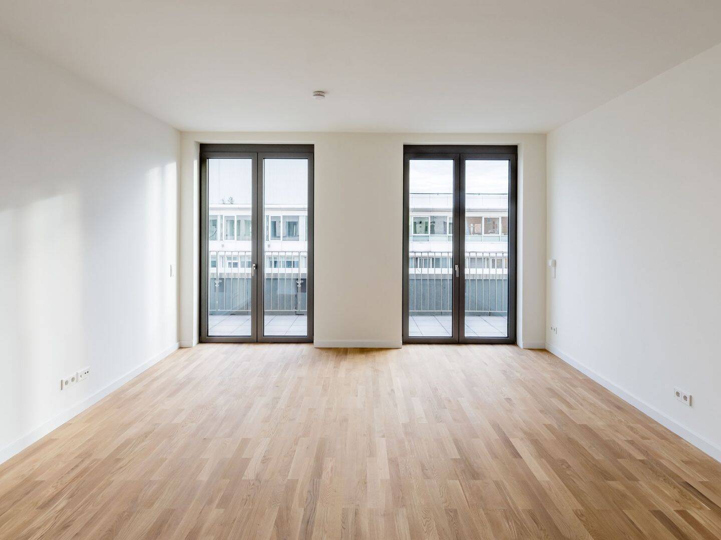 1-Zimmer-Neubauwohnung mit Terrasse und bodentiefen Fenstern im Erstbezug – Berlin – Vorschaubild 3