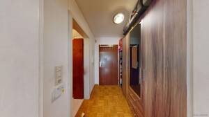 RE/MAX - Charmantes Apartment mit Balkon und Tiefgaragenstellplatz – 81373 München – Vorschaubild 5