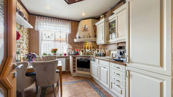 Etagenwohnung in 18273 Güstrow mit 85 m² kaufen