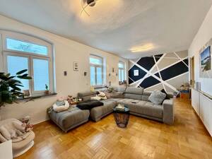 Altbaujuwel mit Gewerbe - ca. 1.260 Euro/m² Fläche? – 51069 Köln – Vorschaubild 2