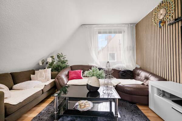 Dachgeschosswohnung in 30419 Hannover mit 56,02 m² kaufen