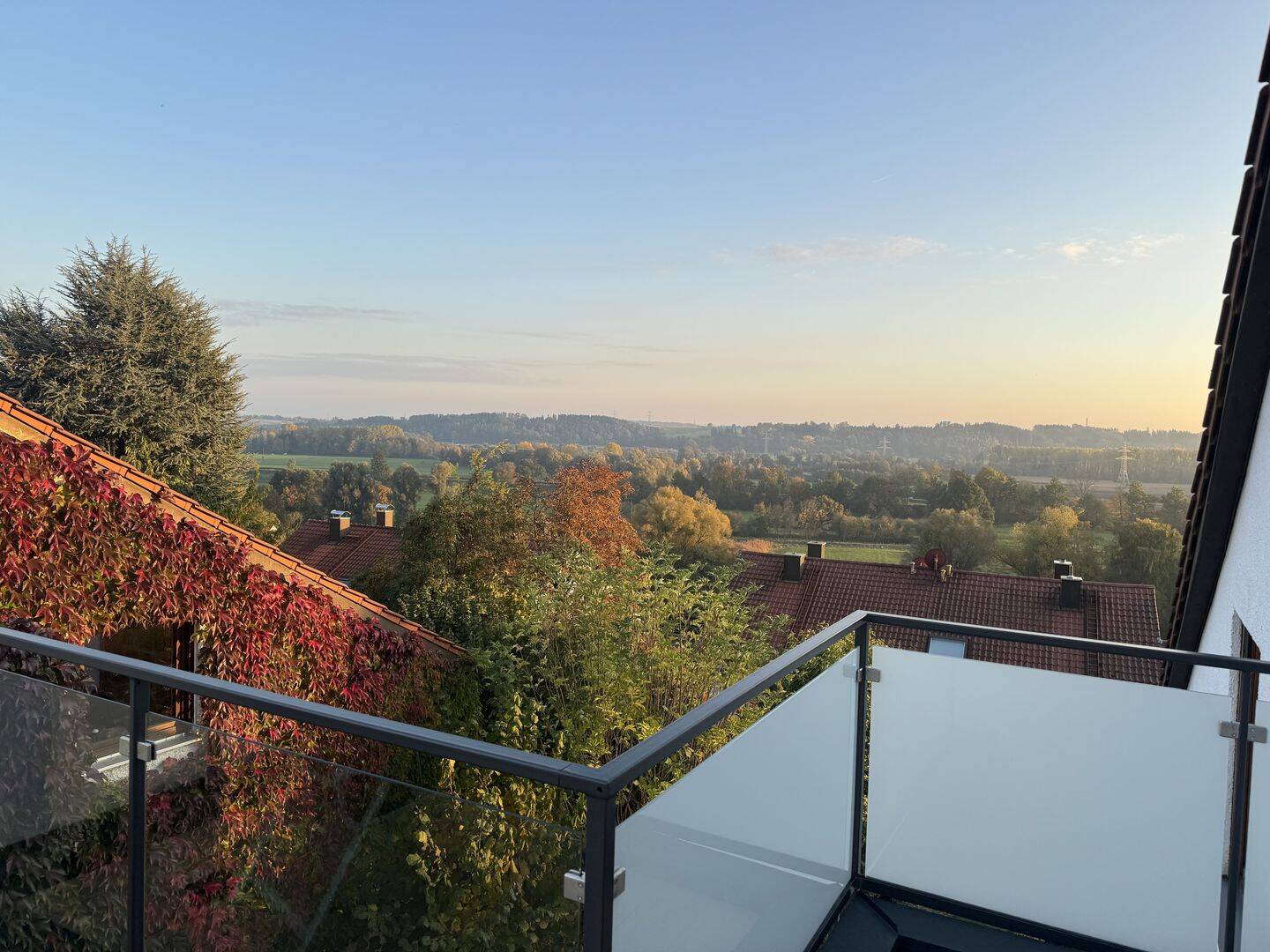 Außergewöhnliches Split-Level-Haus mit Designbädern, Dachterrasse, PV-Anlage & Home-Gym – provisionsfrei – Haag an der Amper – Vorschaubild 2