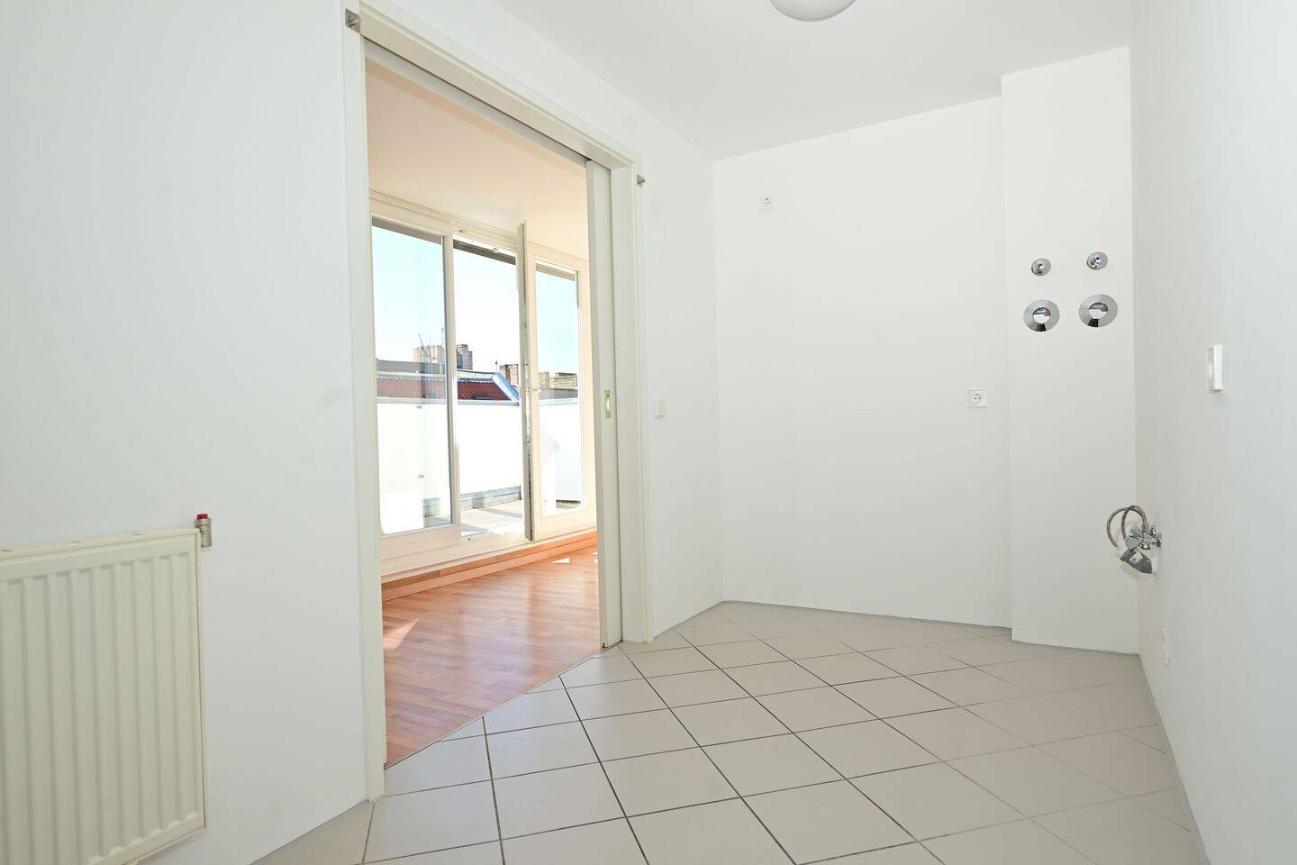 ***wunderschöne Dachgeschosswohnung mit perfektem Grundriss in Prenzlauer Berg- provisionsfrei*** – Berlin – Vorschaubild 8