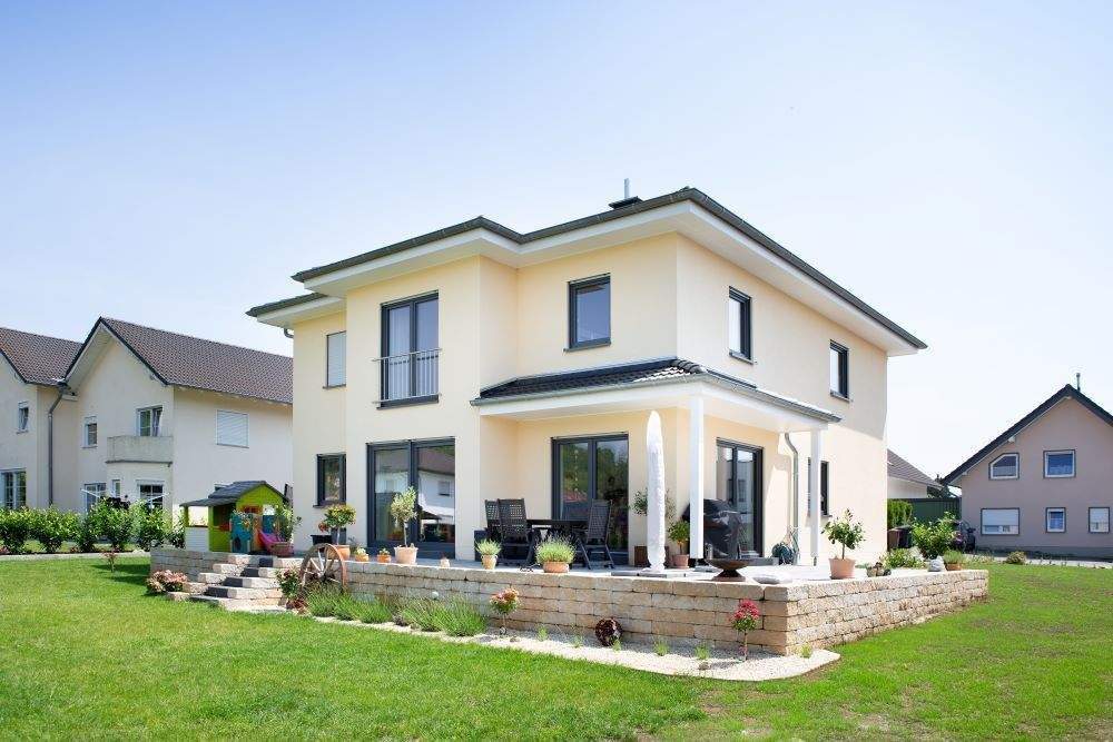 Sensation in Wiesbaden Sonnenberg !! Premiumlage !! Neubau von zwei massiven Einfamilienhäuser mit 4 Etagen !! KG, EG, OG, DG