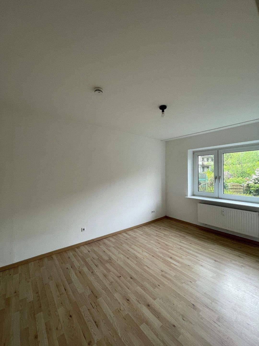 Ruhig gelegene, sehr helle 2,5-Zimmer-Wohnung in Bahrenfeld mit Balkon zu vermieten – Hamburg – Vorschaubild 5