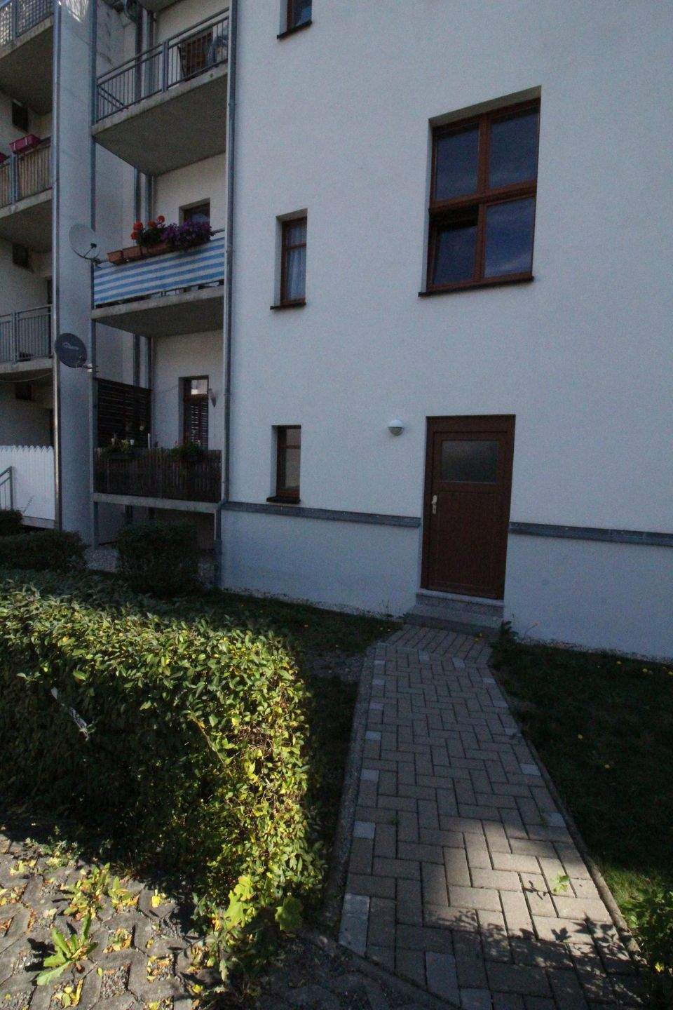 mit Stellplatz, Westbalkon in ruhiger und zentraler Wohnlage – Chemnitz – Vorschaubild 8