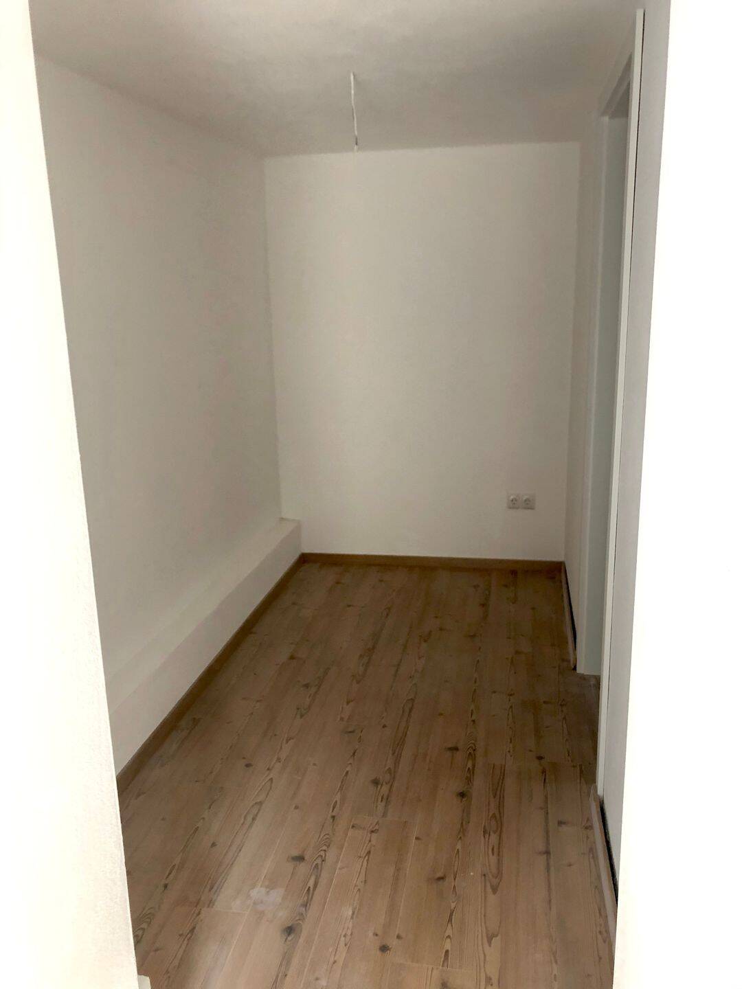 Hochwertige Einliegerwohnung mit schöner Terrasse in ruhiger Lage – Würzburg – Vorschaubild 5