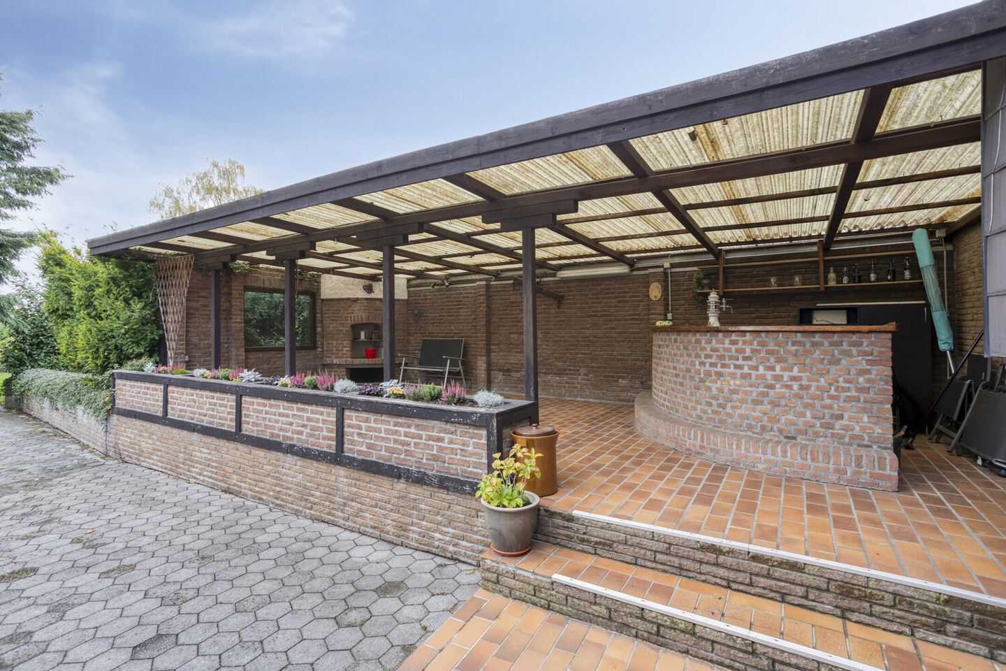***Bungalow mit separaten Gewerbeanteil *** Möglichkeiten zur Erweiterung der Wohnfläche vorhanden *** – Dortmund – Vorschaubild 4