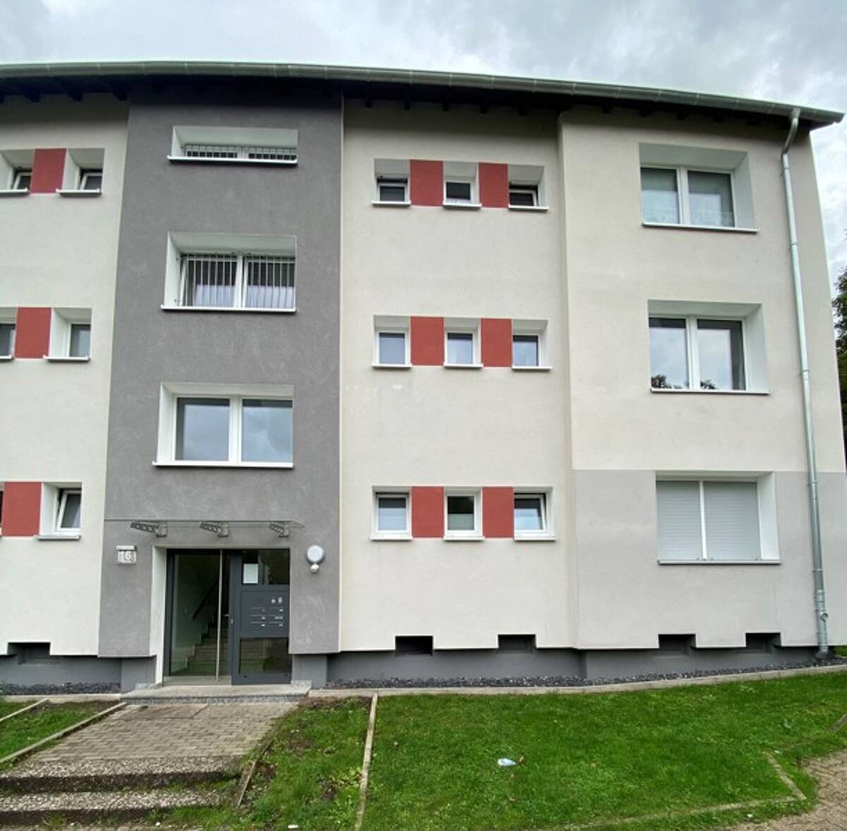 Familien aufgepasst: EG-Whg. mit 2 Kinderzimmern und Balkon im Grünen – 45327 Essen – Bild 1 von 9