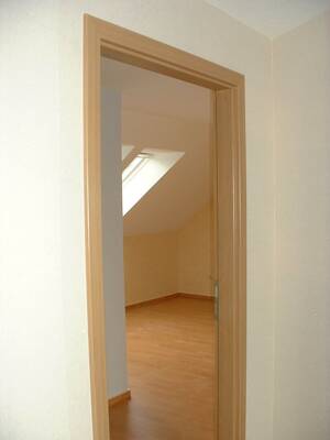 schöne 3-Raum-Wohnung im Grünen in ruhiger Lage mit großer Dachterrasse in Wittenmoor - 67/26 – 39576 Stendal – Vorschaubild 6
