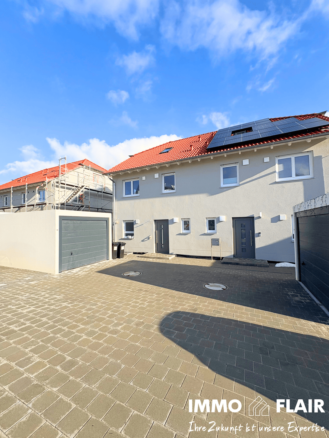 Neubau Doppelhaushälfte in Poppenricht - mit Garage, Stellplatz & Garten – Poppenricht – Bild 1 von 9