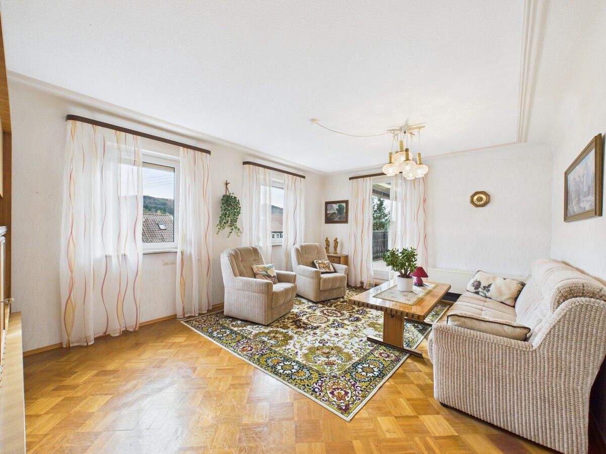 Gepflegtes Wohnhaus in ruhiger Lage! – Sulz am Neckar – Vorschaubild 8