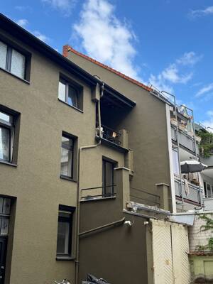 VOR DEN TOREN DES HOLZHAUSENSCHLÖSSCHENS: 2 Büros, eine Wohnung & Garage im Paket sofort frei! – 60318 Frankfurt am Main – Vorschaubild 3
