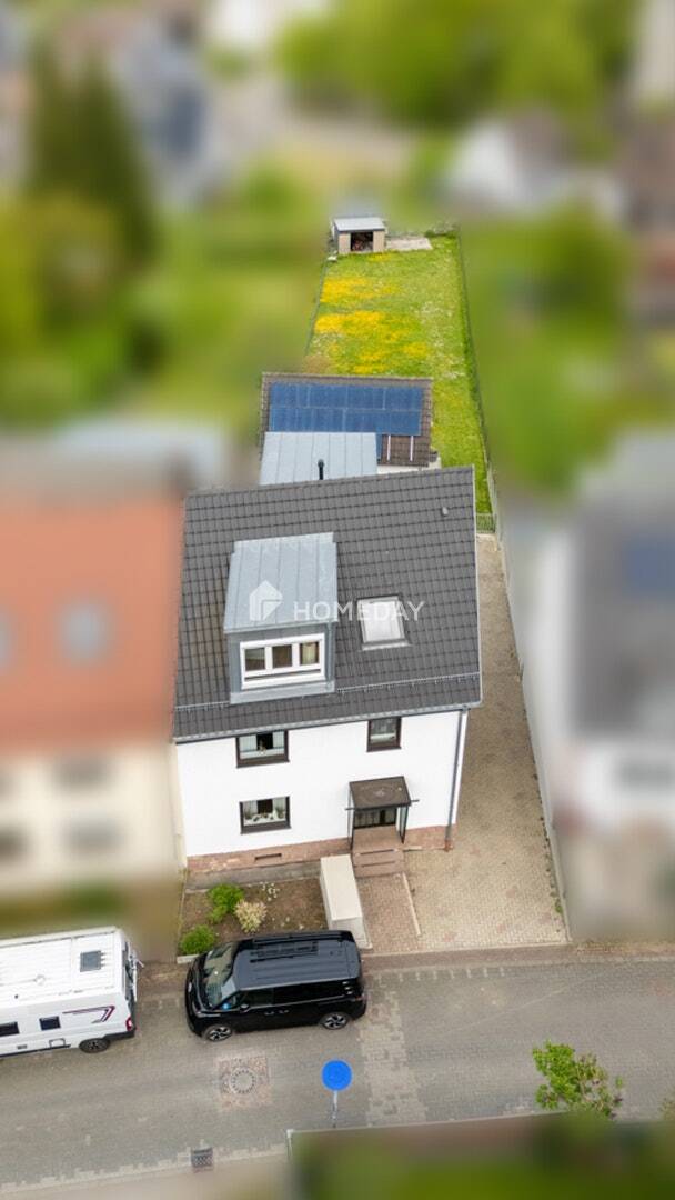 Saniertes Mehrgenerationenhaus in Karlsruhe mit Garten, Pool, PV-Anlage und Vermietungsoption – Karlsruhe – Vorschaubild 4