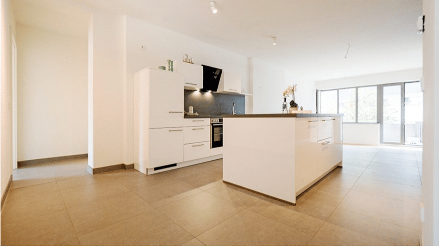 Fully furnished apartment for short-term sublet