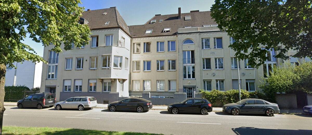 Voll vermietetes Mehrfamilienhaus mit stabilem Cashflow und Entwicklungspotenzial in Krefeld – 47809 Krefeld – Bild 1 von 9