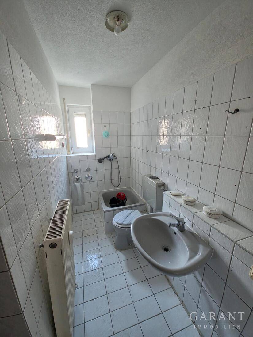 Attraktive 2-Zimmer-Wohnung mit Balkon und Duplex-Stellplatz in zentraler Lage – Pforzheim – Vorschaubild 9