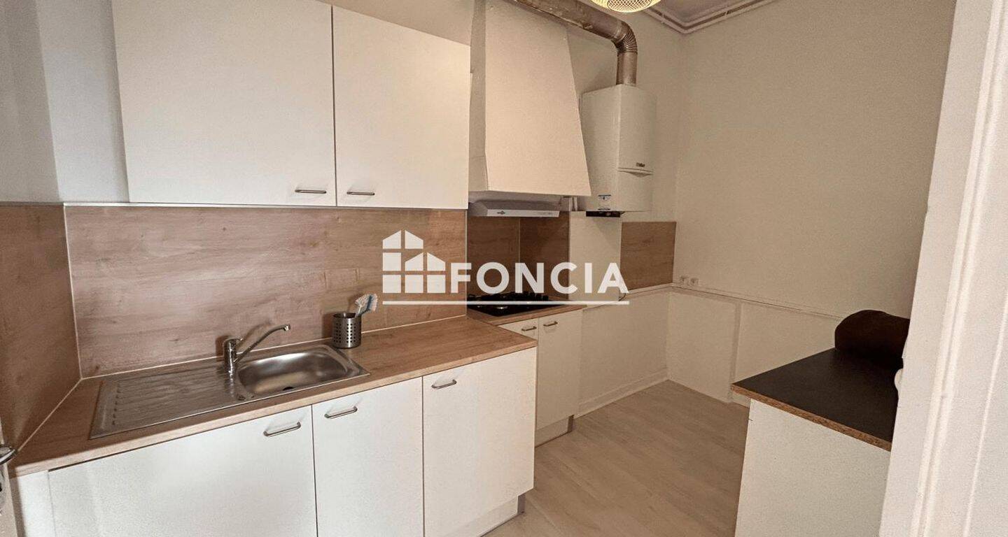 Appartement 3 pièces 63 m² · à Angers · 62,7 m² · 915 €/mois
