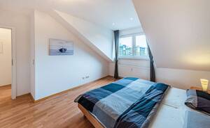 Gut möblierte 2-Zimmer-Wohnung in Sachsenhausen – 60598 Frankfurt am Main – Vorschaubild 8
