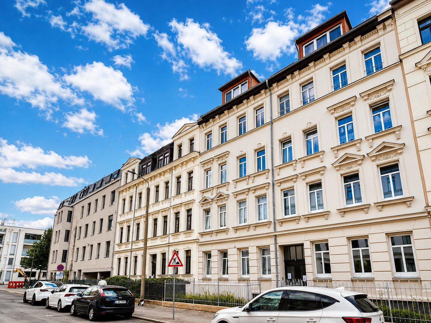 Wunderschön sanierter Altbau mit Fußbodenheizung und Gartenanteil - Erstbezug in Gohlis