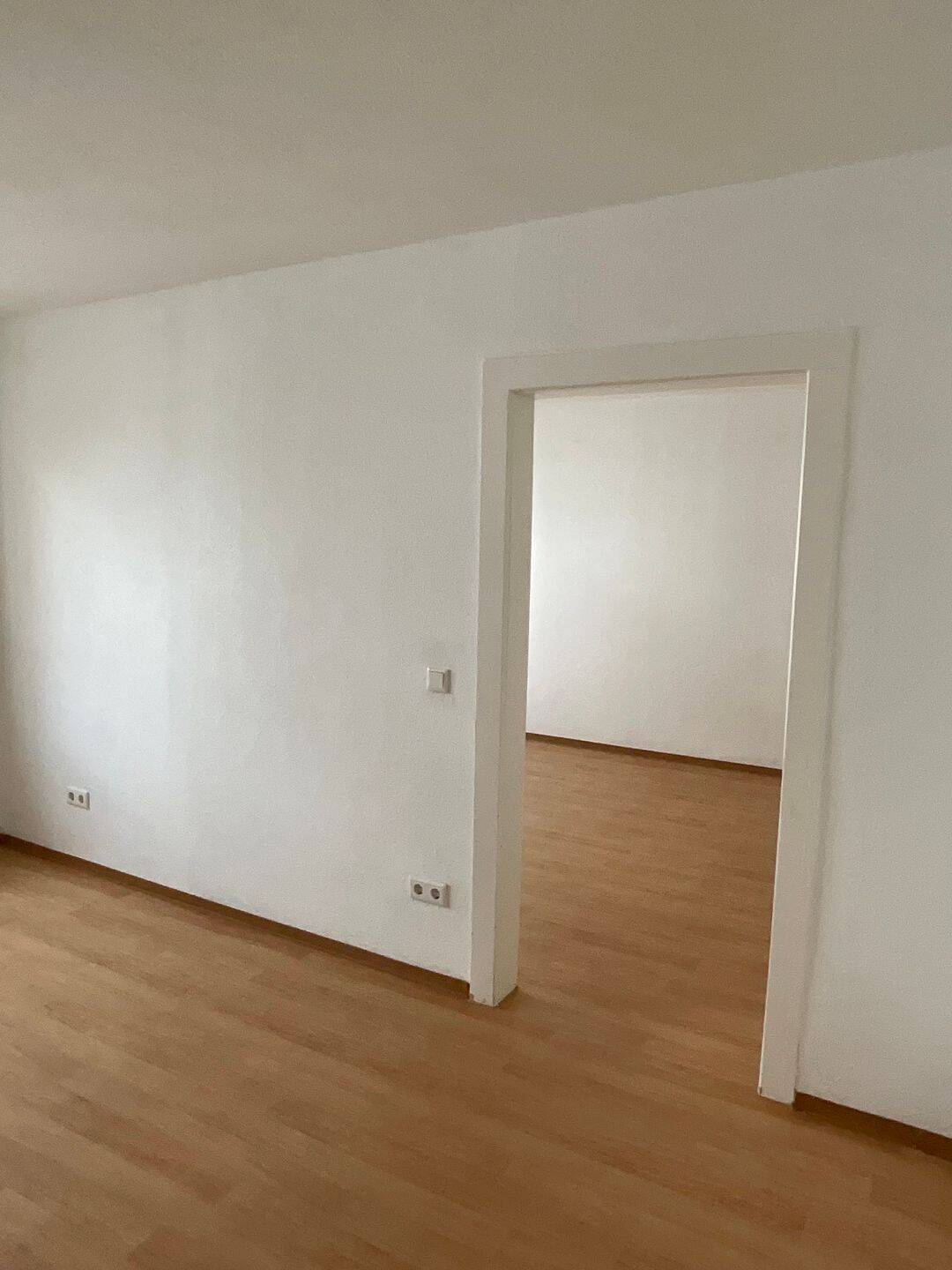 ... So geht's also auch: ... Leben Sie ... Anders ... ! Herzklopfen. ... bis bald! – Nürnberg – Vorschaubild 5