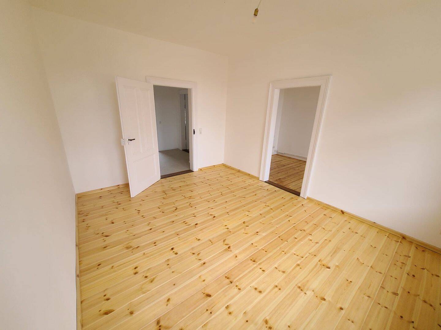2-Zimmer-Wohnung mit Einbauküche, renoviert, innenstadtnah – Braunschweig – Vorschaubild 8