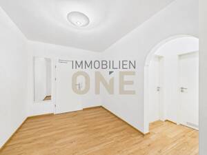 Stilvoll sanierte 3-Zimmer-Altbauwohnung direkt an der Donau mit TG-Stellplatz – 93047 Regensburg – Vorschaubild 7