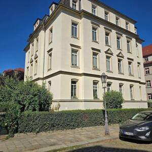 Freie gemütliche sonn. 2,5 DG-Mais.-Wohnung mit mod. EBK + Stellplatz in ruhiger Lage v. Dresden-Löbtau – 1159 Dresden – Vorschaubild 3