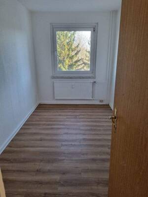 Große 4 Raumwohnung mit 2 Bädern und 2 Balkonen zum Wohlfühlen – 9123 Chemnitz – Vorschaubild 6