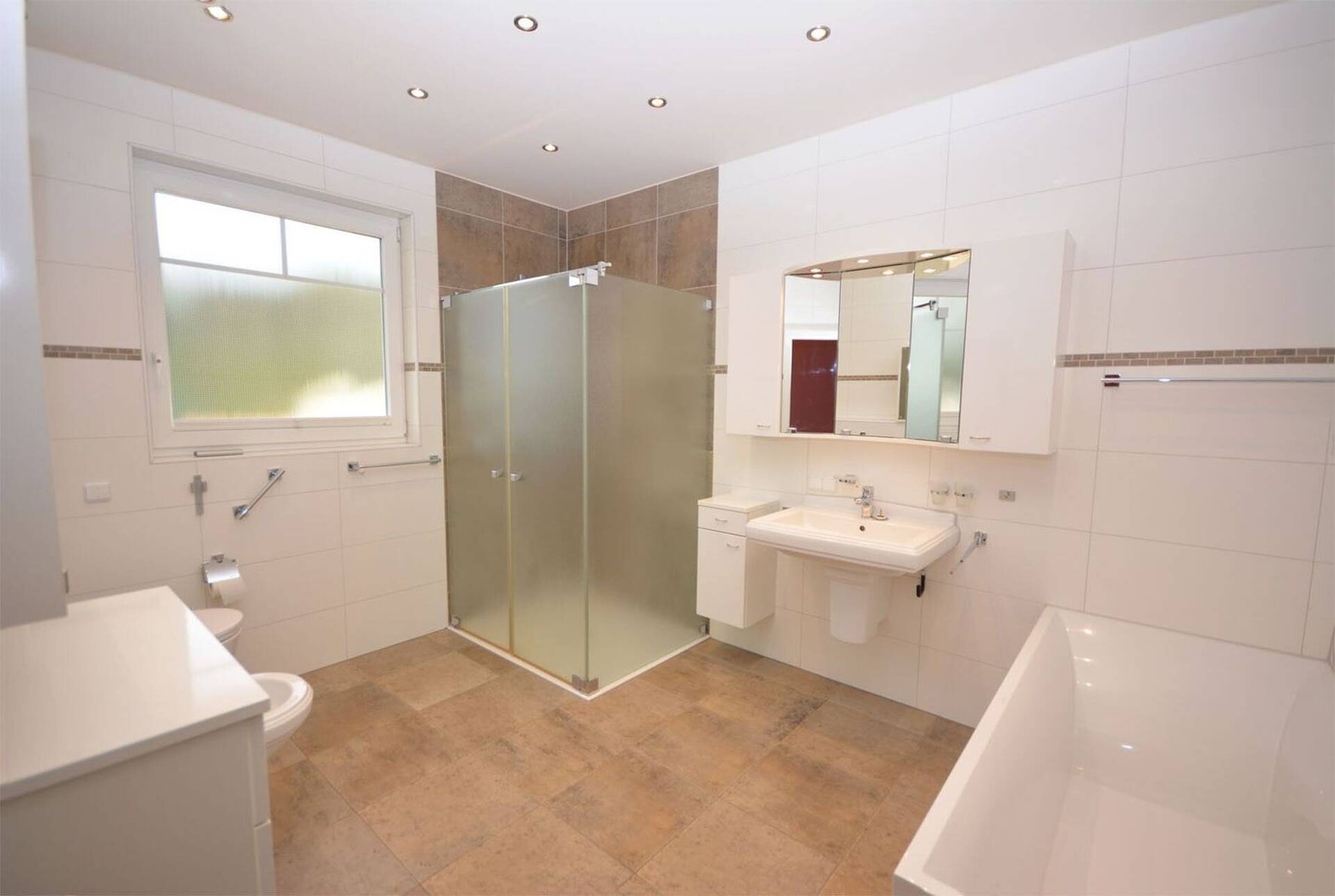 Einfamilienhaus in 50858 Köln mit 233 m² kaufen