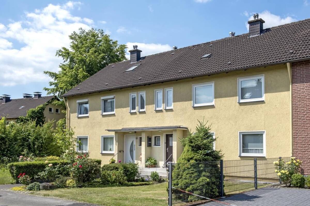 Fast wie im Eigenheim: schöne 3-Zimmer-Wohnung mit Balkon in Hagen Vorhalle! – 58089 Hagen – Bild 1 von 8
