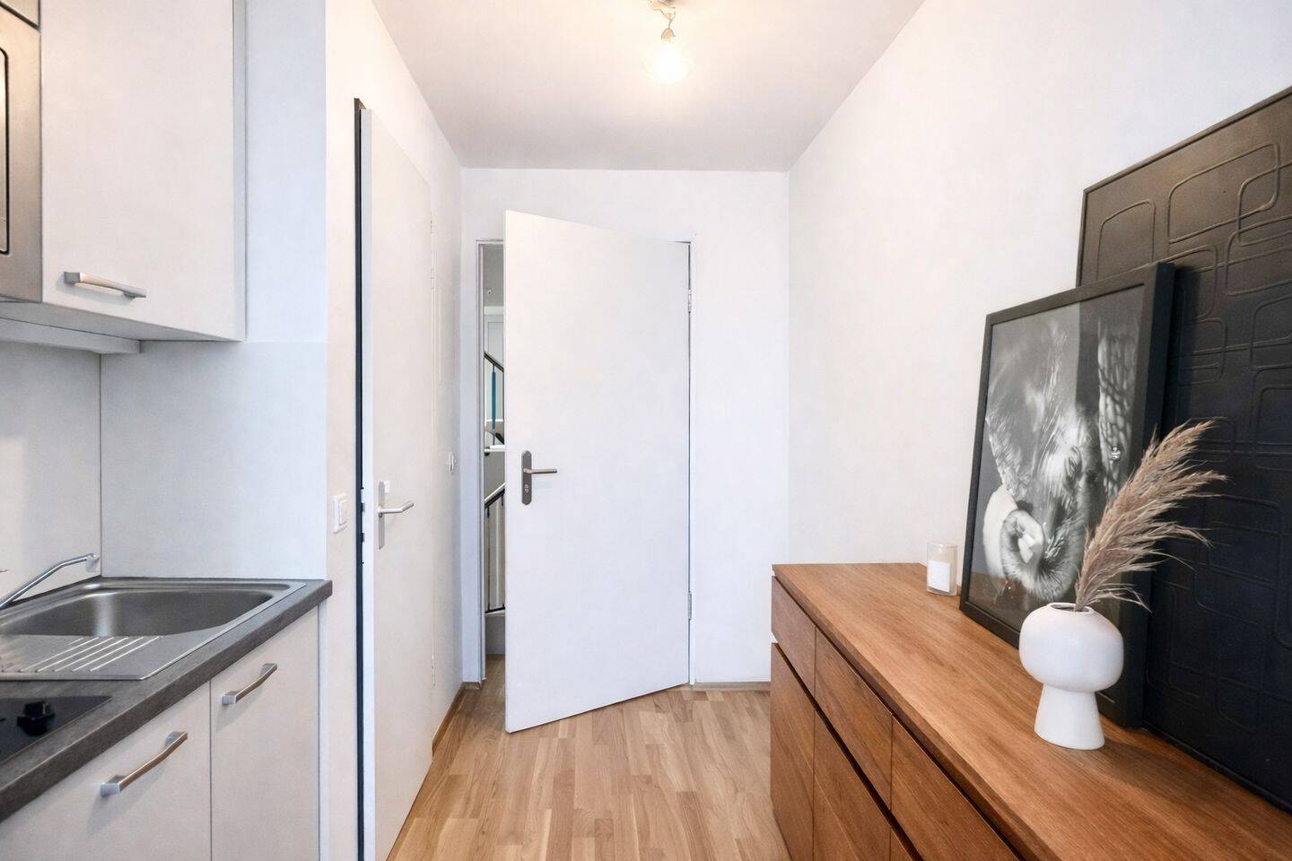 Perfekt für Anleger: Pflegeleichtes Studentenapartment mit Perspektive – München – Vorschaubild 2