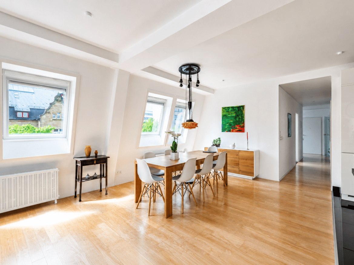 Ein Ort, an dem Licht, Raum und Design verschmelzen - außergewöhnliche Liebhaberwohnung in der Karlsruher Weltstadt. – Karlsruhe – Vorschaubild 6