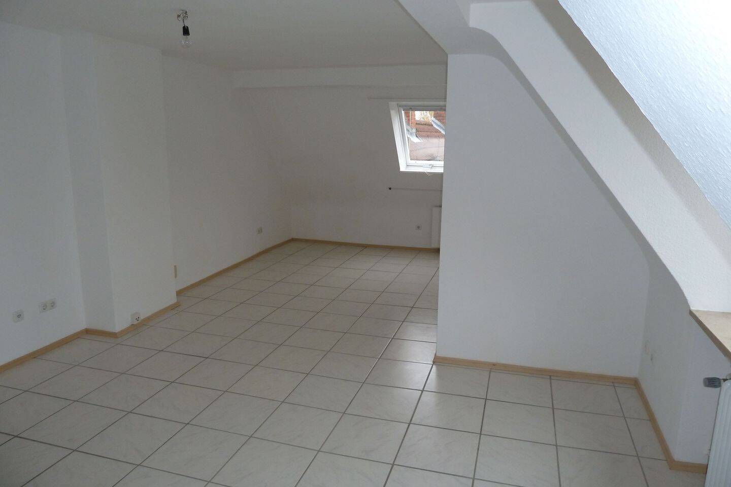 Schöne 1-Zimmer-Wohnung in zentraler Lage in Schoppershof – Nürnberg – Vorschaubild 4