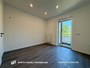 Kernsanierte Drei-Zimmer-Wohnung mit Balkon in attraktiver Innenstadtlage in Schweinfurt – 97421 Schweinfurt – Vorschaubild 8