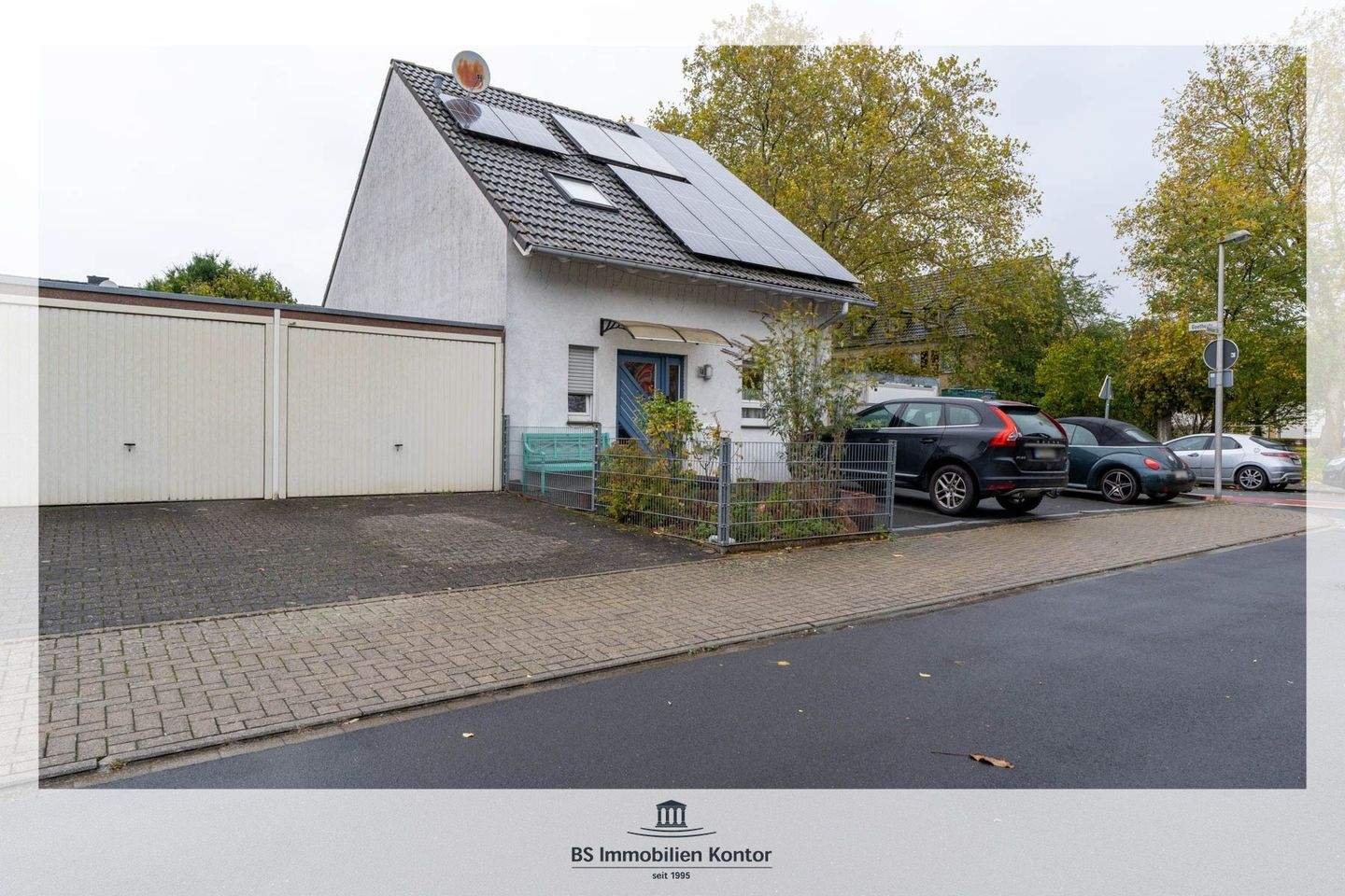 ***RESERVIERT***Einfamilienhaus mit Garage, Terrasse und Gartenanlage in ruhiger Lage! – Dormagen – Bild 1 von 9