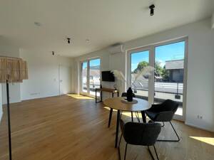 Stylische 2,5-Zimmer Penthouse-Wohnung in erstklassiger Lage zu vermieten! – 74072 Heilbronn – Vorschaubild 3
